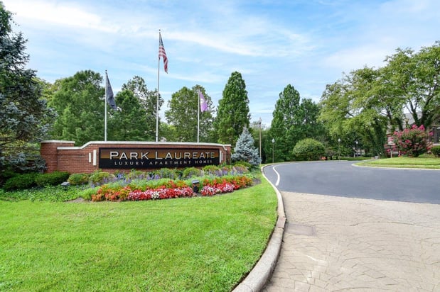 Images Park Laureate Apartment Homes