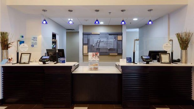 Images Holiday Inn Express & Suites Atlanta Arpt West - Camp Creek by IHG