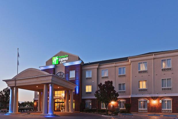 Images Holiday Inn Express & Suites Abilene by IHG