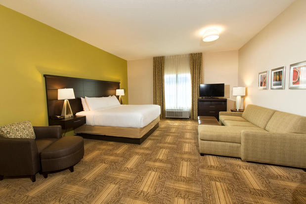 Images Staybridge Suites Orlando at Seaworld by IHG