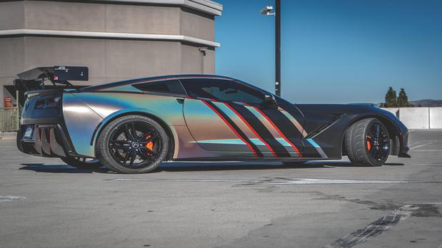 Images Dynamic Auto Custom