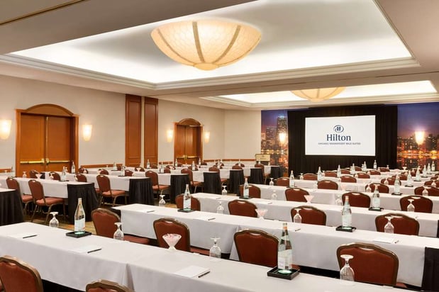 Images Hilton Chicago/Magnificent Mile Suites