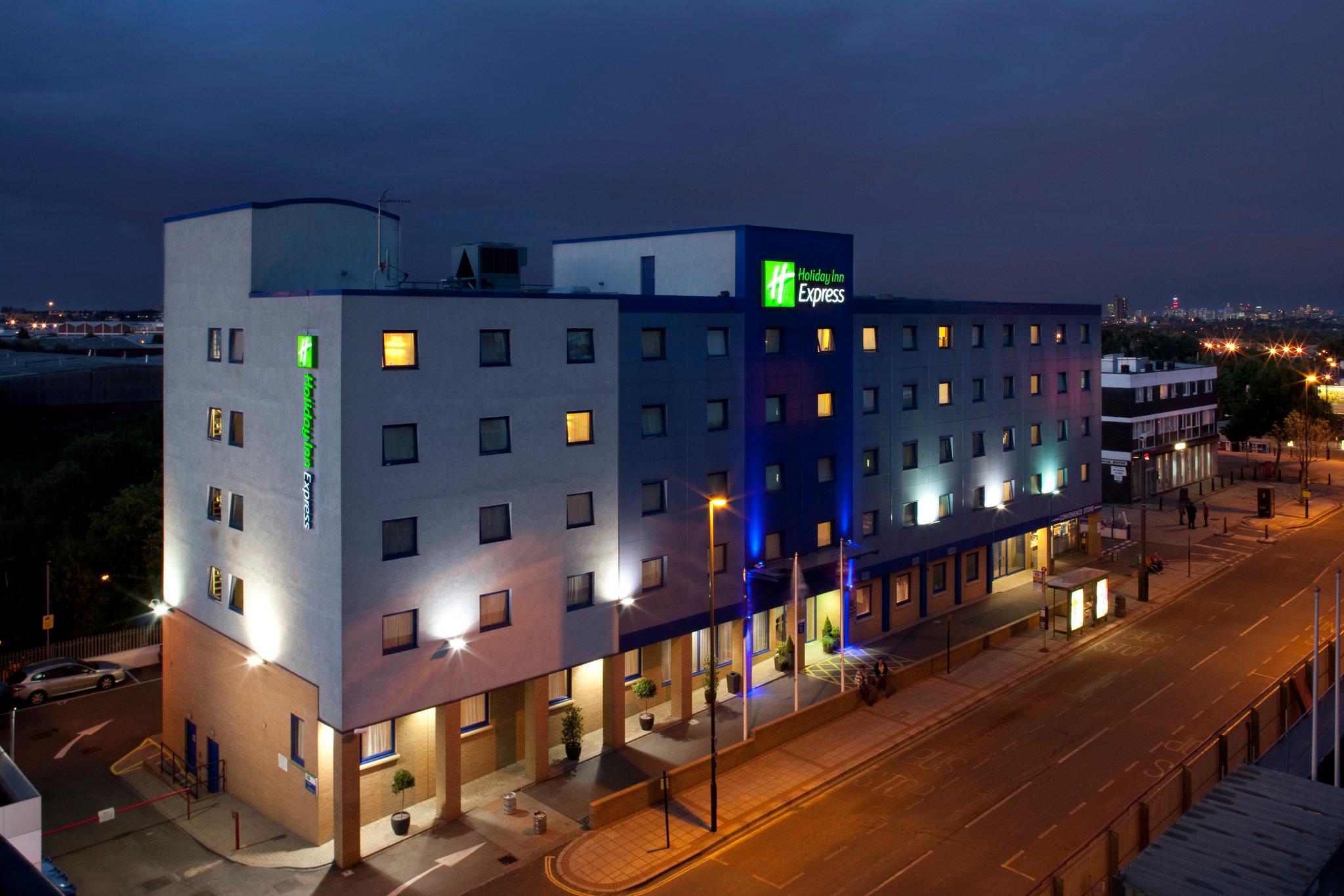 Images Holiday Inn Express London - Park Royal, an IHG Hotel