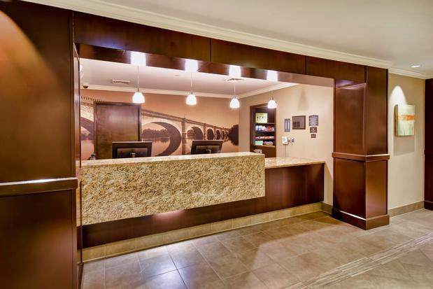 Images Staybridge Suites Middleton/Madison-West by IHG