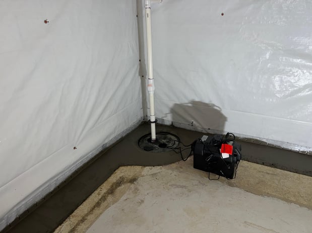 Images Crawlspace Titans