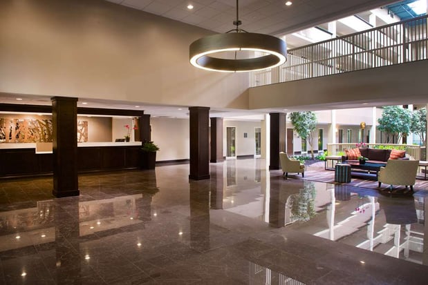 Images Embassy Suites by Hilton Philadelphia Airport