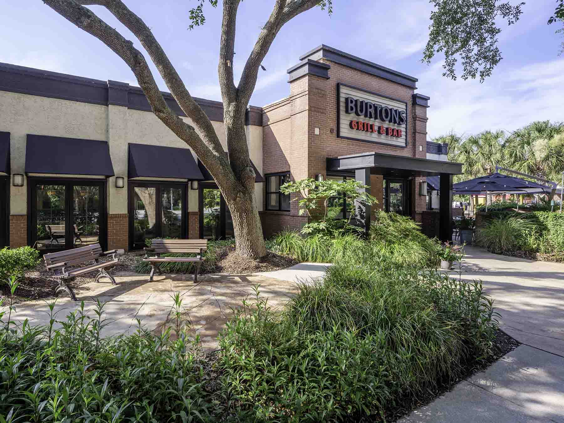 Exterior of Burtons Grill in Mt. Pleasant, SC 
