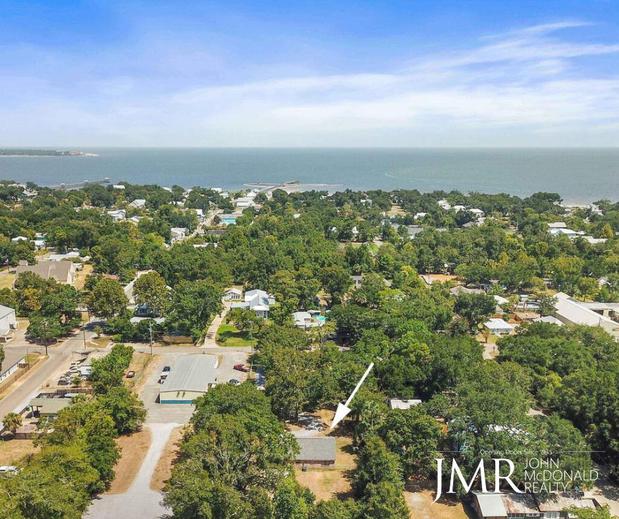 Images John McDonald Realty