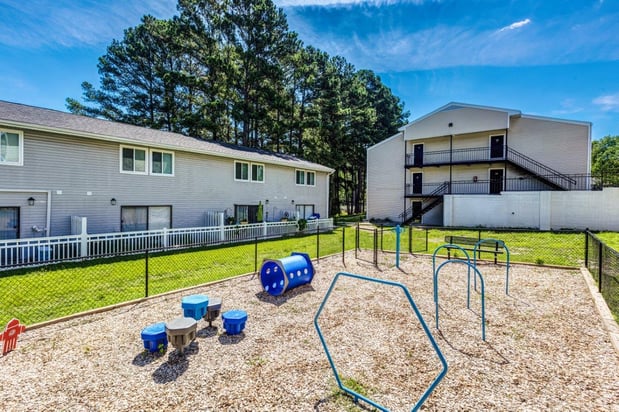 Images Forestbrook Apartments & Townhomes