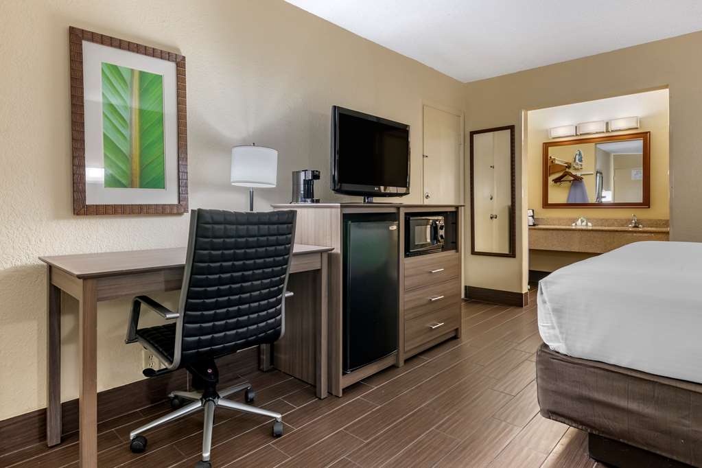 King Tile Amenities