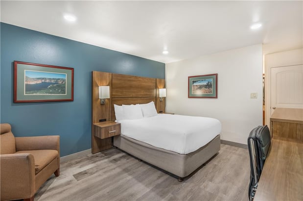 Images Best Western Plus Clocktower Inn