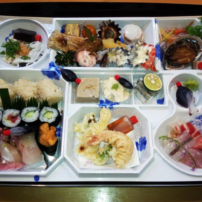 Images なか井