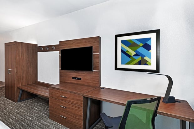 Images Holiday Inn Express & Suites Lafayette-South by IHG