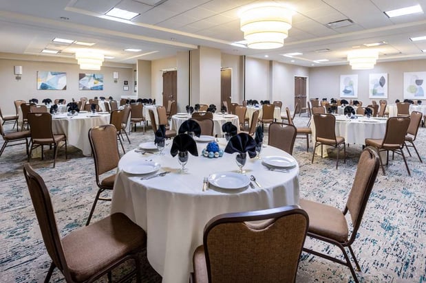 Images Hilton Garden Inn Roanoke