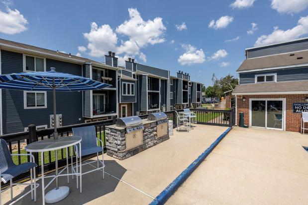 Images Stonesthrow Apartment Homes