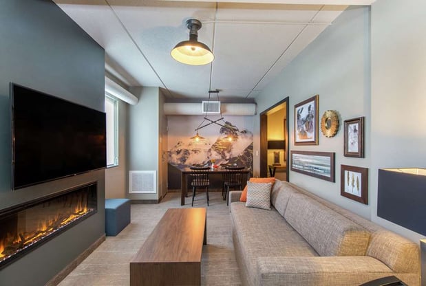 Images Hotel Saranac, Curio Collection by Hilton