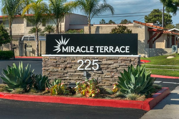 Images Miracle Terrace