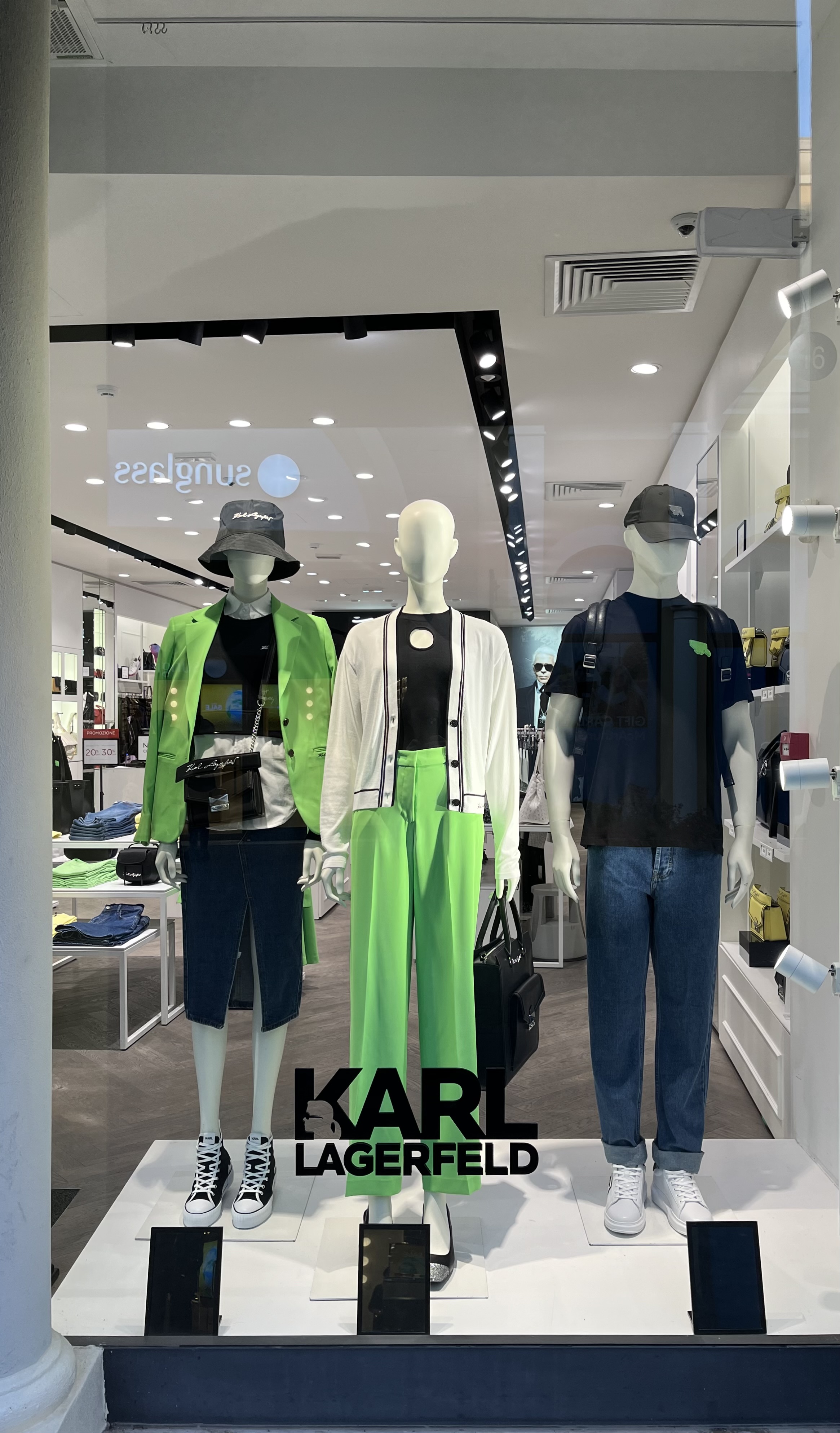 KARL LAGERFELD Outlet - Clothing Store - Rome - 06 9480 5862 Italy | ShowMeLocal.com