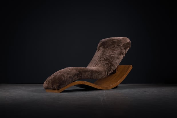 Images SENTIENT Furniture