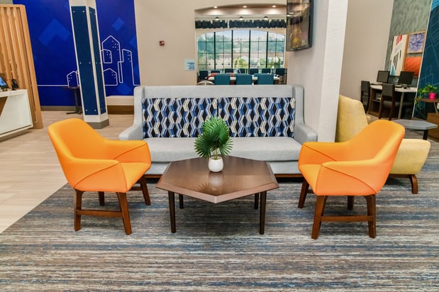 Images Holiday Inn Express & Suites Pittsburgh-South Side by IHG