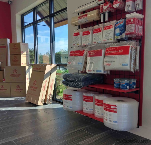 Images CubeSmart Self Storage
