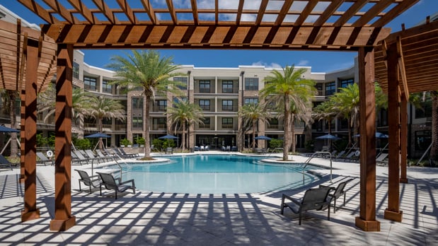 Images Barlow Apartments