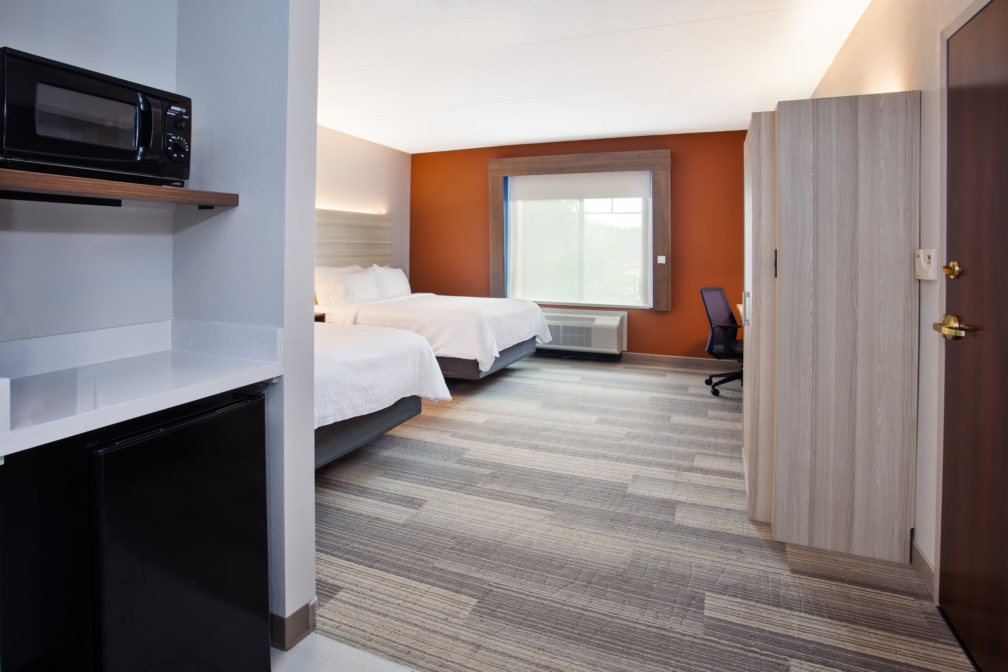 Holiday Inn Express & Suites Rochester Webster by IHG Image