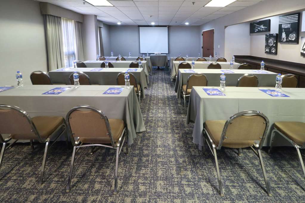 Images Hampton Inn by Hilton Monterrey-Airport