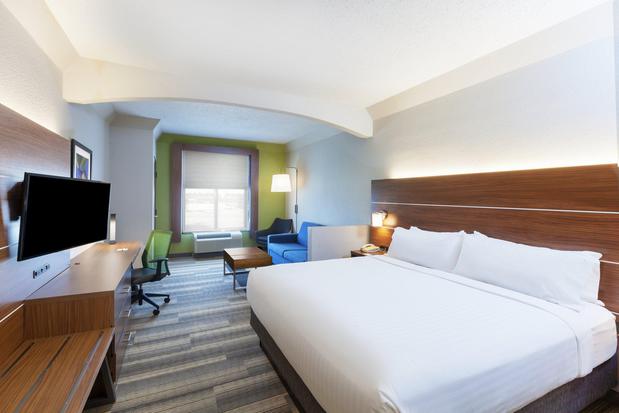 Images Holiday Inn Express & Suites Houston - Memorial Park Area by IHG