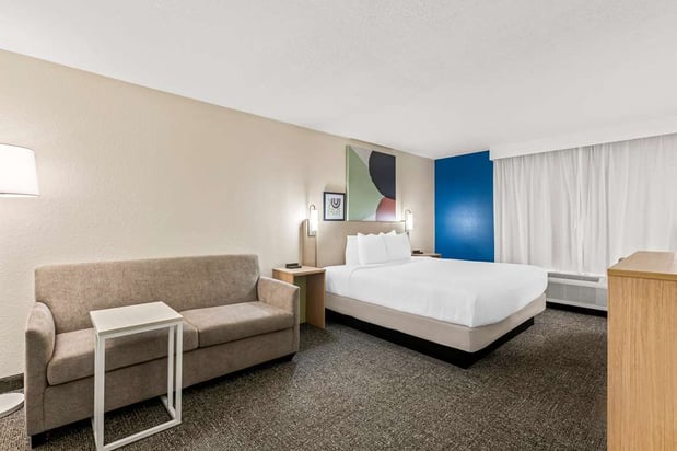 Images Spark by Hilton Port Wentworth Savannah