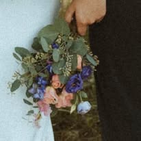 Liv Gracefully Blooms Image