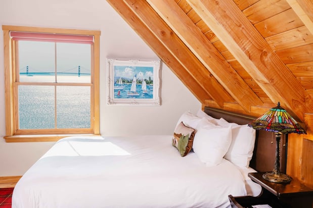 Images The Inn at Stonecliffe