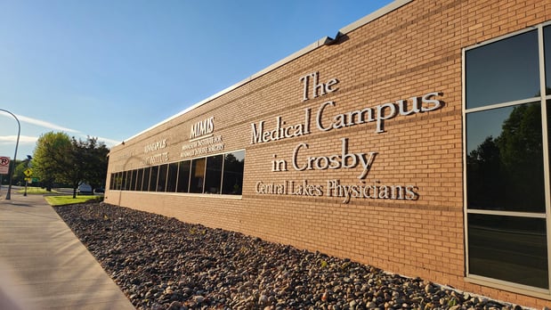 Images Allina Health Minneapolis Heart Institute – Crosby