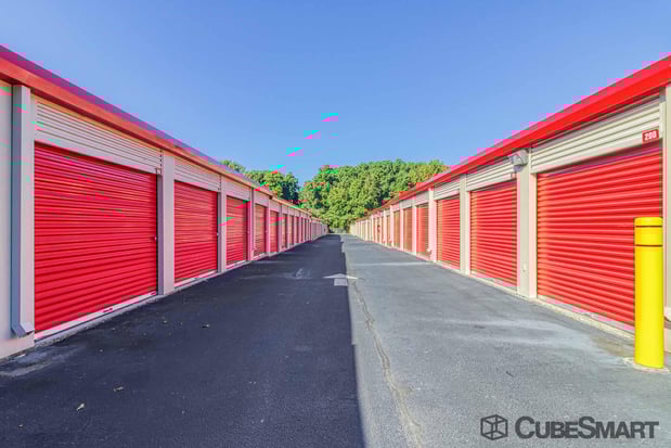 Images CubeSmart Self Storage