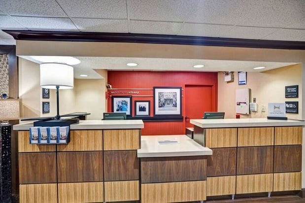 Images Hampton Inn Albany-Wolf Road (Airport)