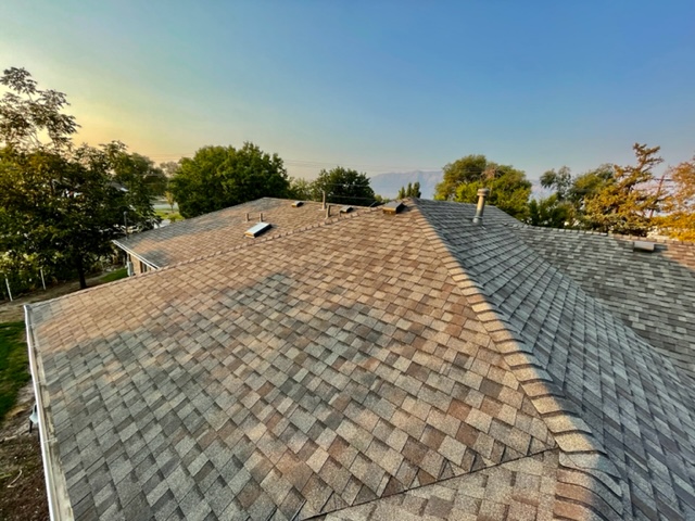 Images Ascent Solar & Roofing