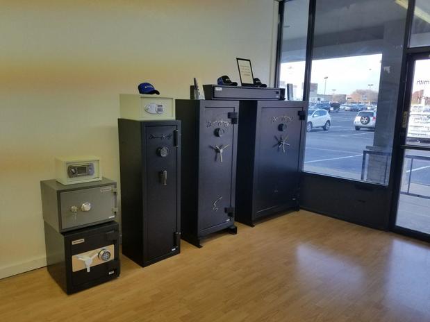 Images Extra Locksmith - Dallas