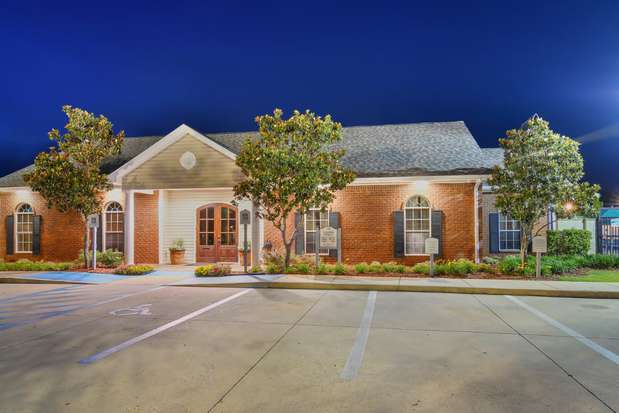 Images Landing at Willow Bayou Apartment Homes