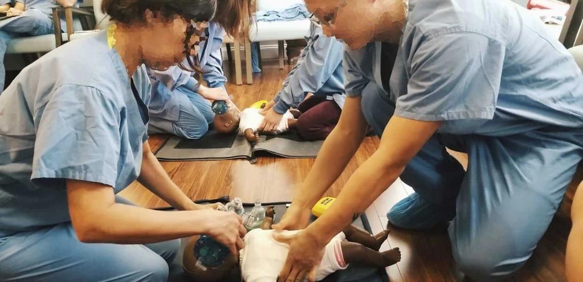 Multi Rescuer Scenario - Pediatric First Aid CPR AED