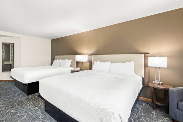 Images Best Western West Towne Suites