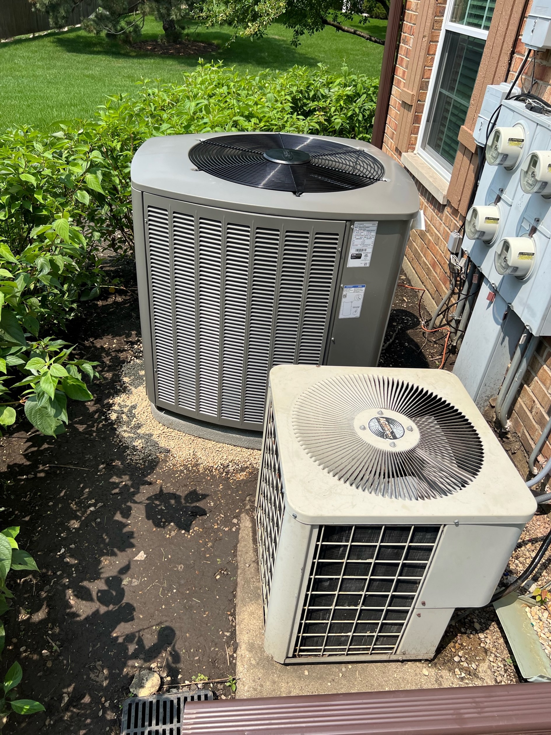 For dependable furnace repair in Streamwood, IL, turn to Pure Comfort Heating and Air Conditioning. We swiftly diagnose and fix furnace issues, restoring your home's warmth and comfort.