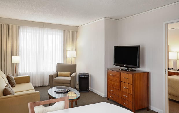 Images InterContinental Suites Hotel Cleveland by IHG