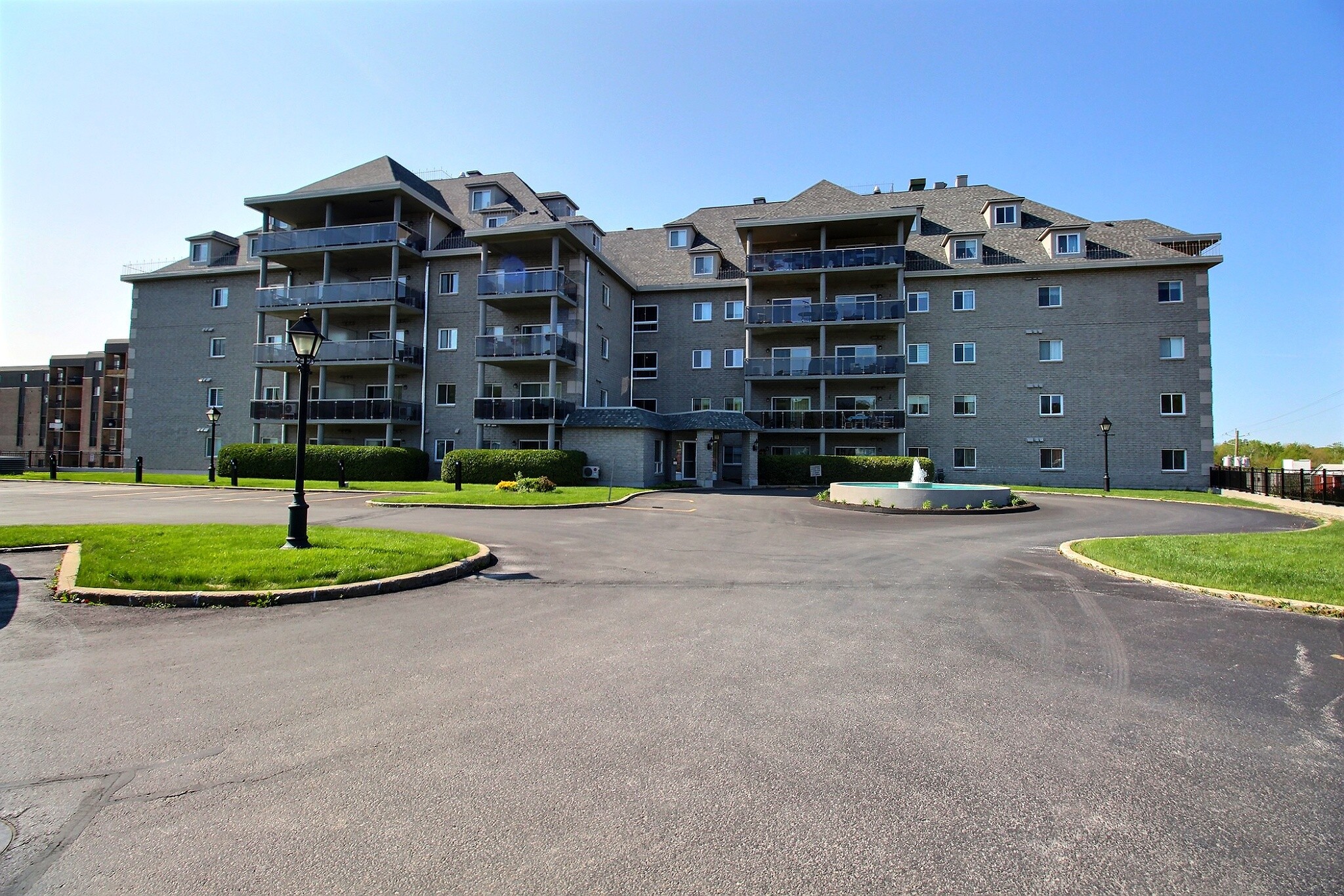 Images Roux & Bachand - Équipe immobilière - eXp agence