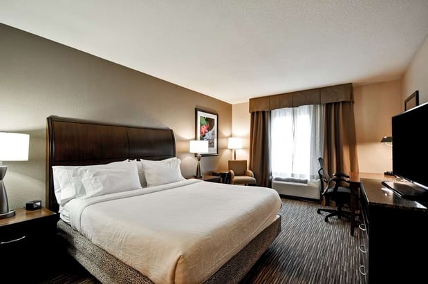 Images Hilton Garden Inn Tampa North