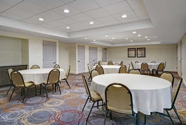 Images Homewood Suites by Hilton Eatontown