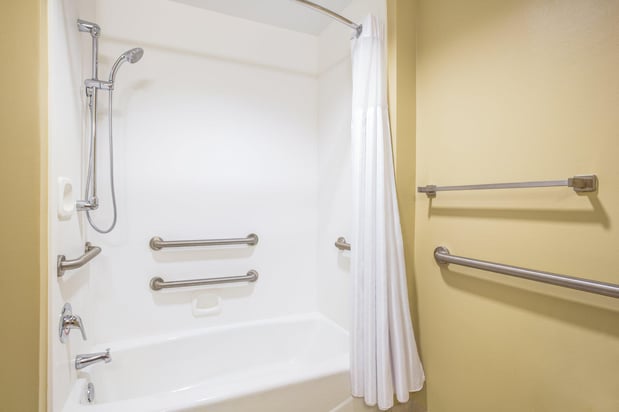 Images Holiday Inn Express Abrams Hall