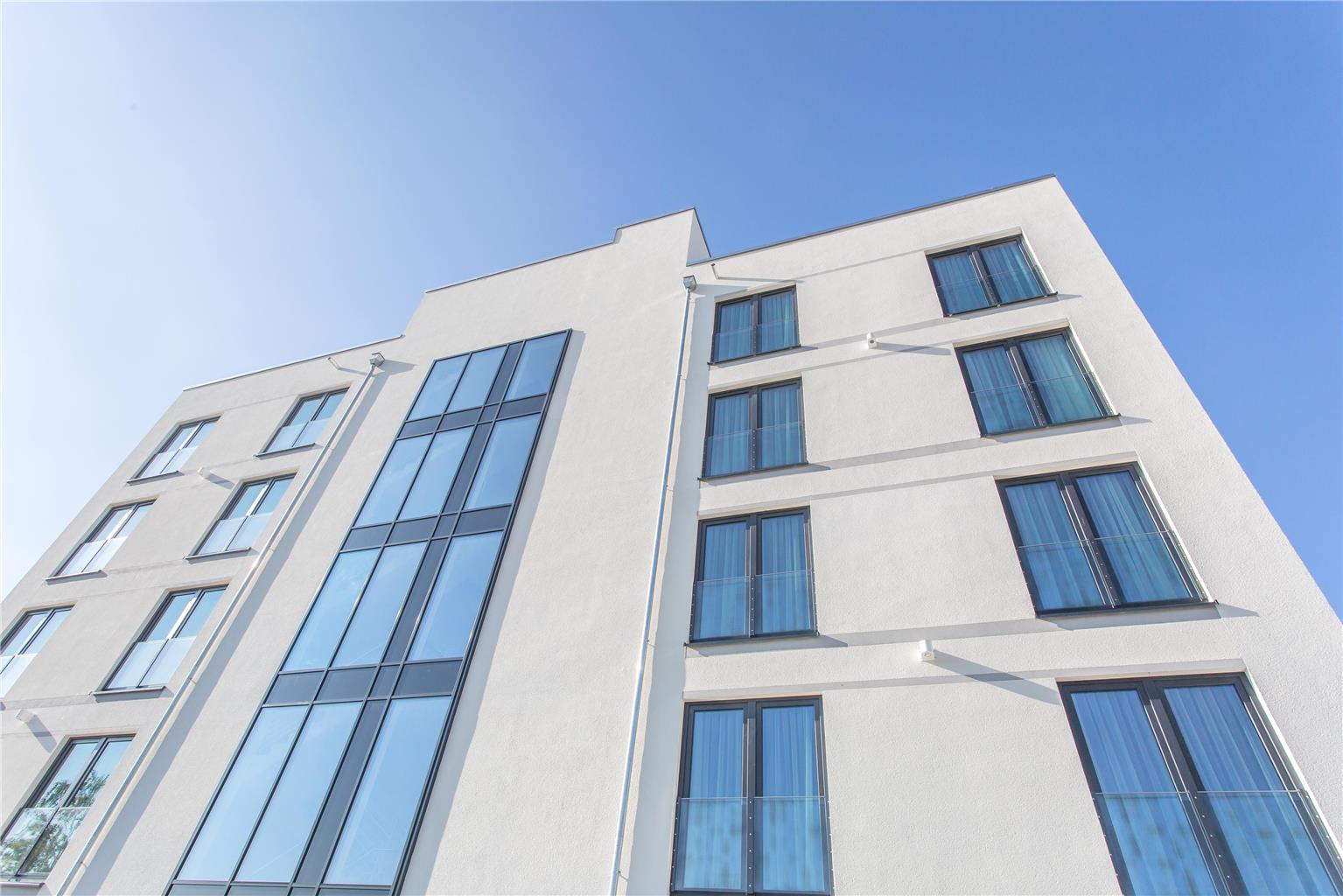 Best Western Queens Hotel Pforzheim-Niefern, Pforzheimer Strasse 52 in Niefern