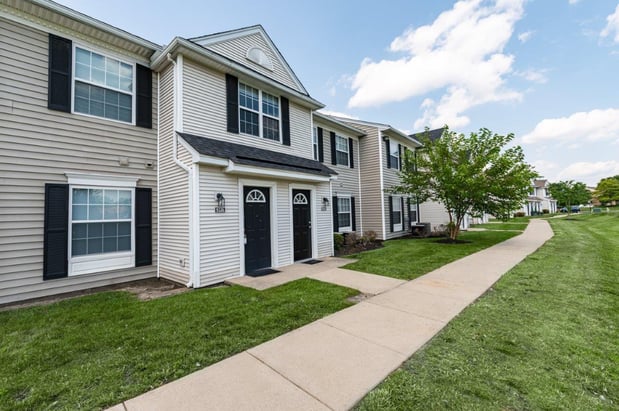 Images The Preserve at Sagebrook Apartment Homes