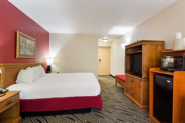 Images Best Western Braddock Inn
