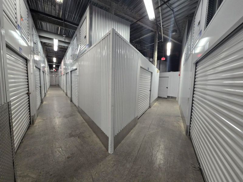 Extra Space Storage Image